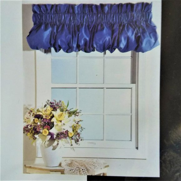 Valance Curtain Balloon VTG Designables Luster Chintz Colonial Blue 88 X 16 New - Picture 2 of 3